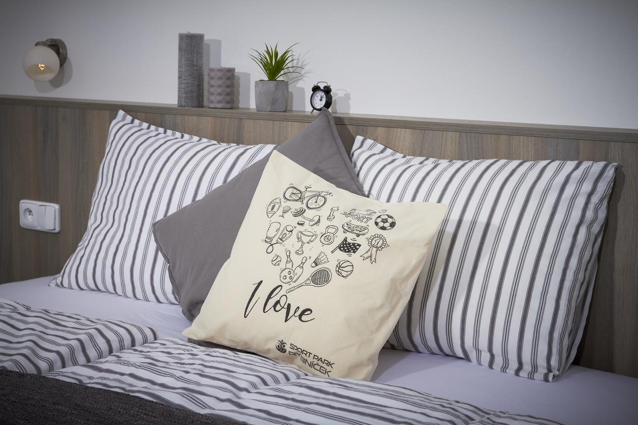 Apartmany Rybnicek Stare Mesto  ภายนอก รูปภาพ